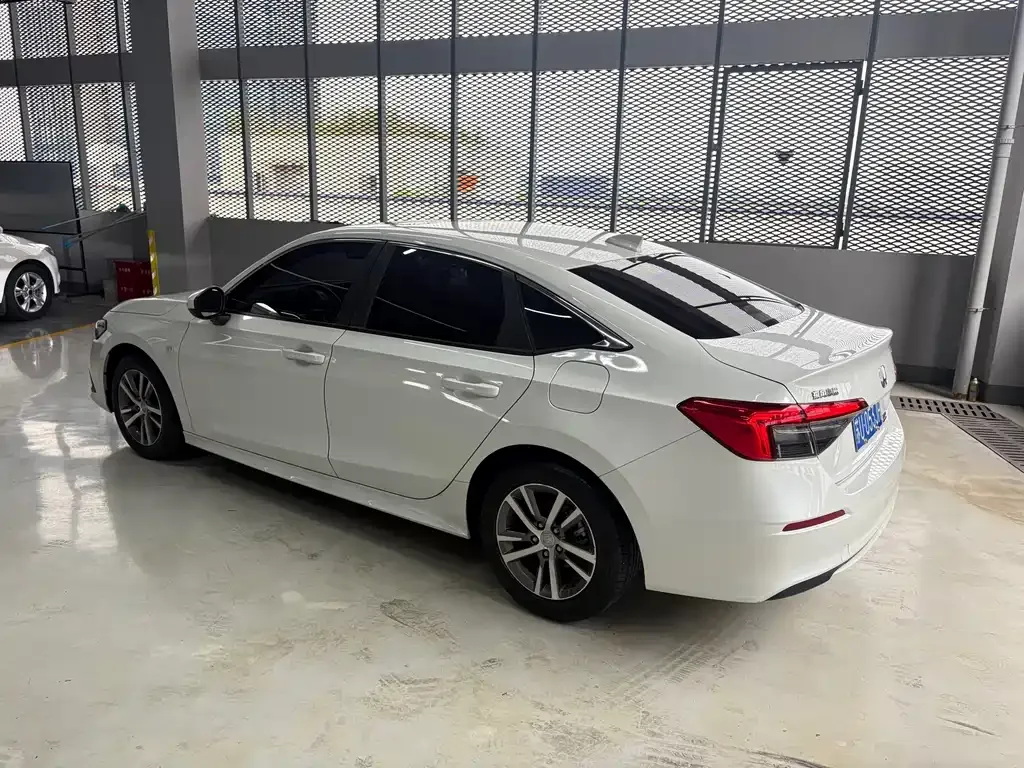 Honda Civic 2024 из CN, фото 10