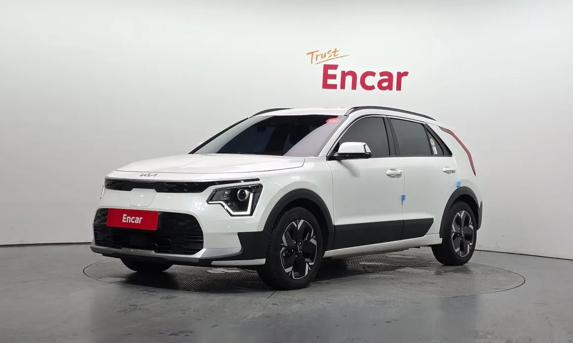 Kia Niro — фото 1