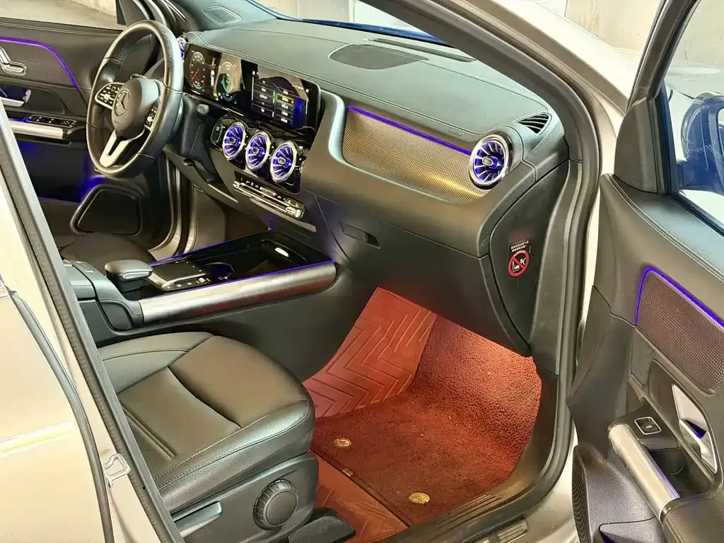 Mercedes-Benz EQA — фото 8