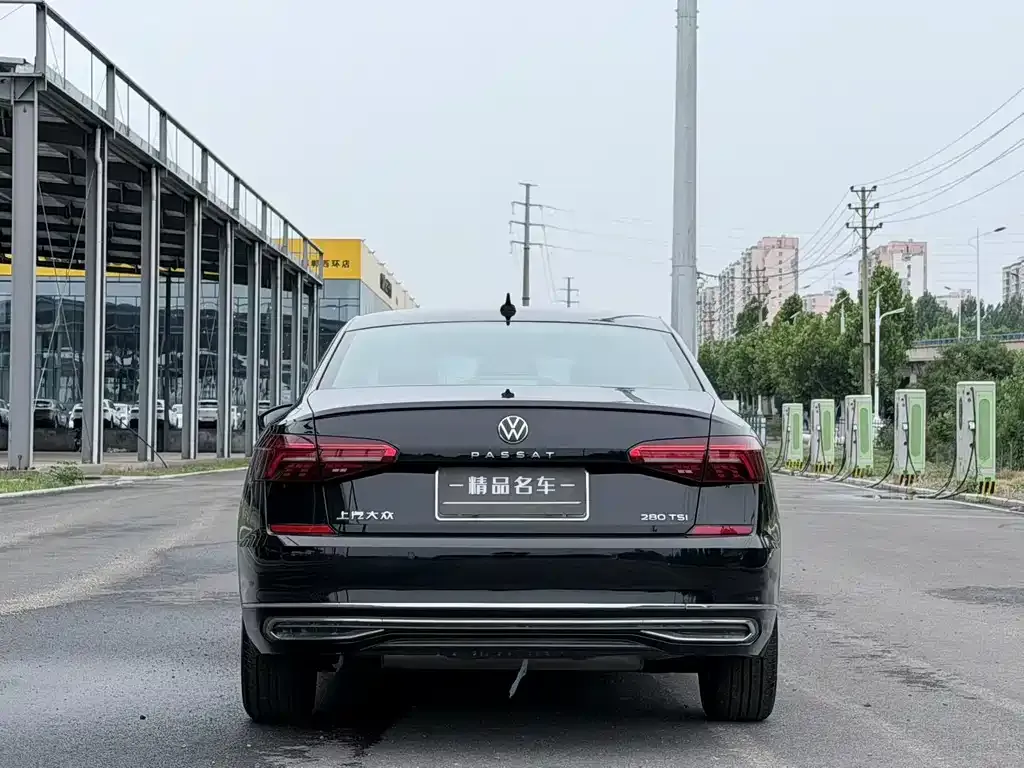 Volkswagen Passat 2021 из CN, фото 3