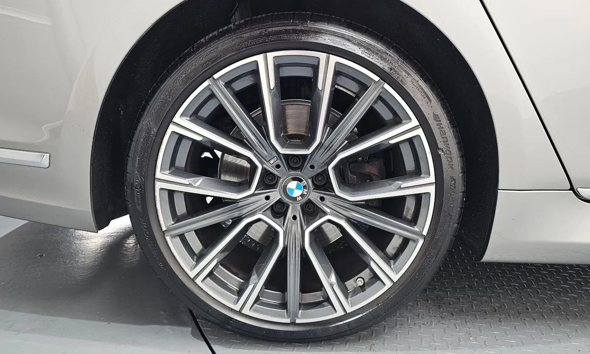 BMW 7-Series 2022 из KR, фото 8
