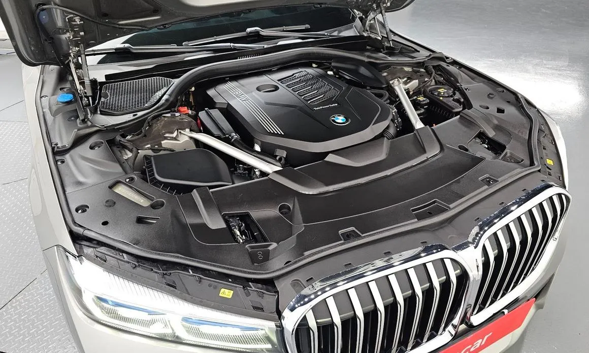 BMW 7-Series 2022 из KR, фото 9