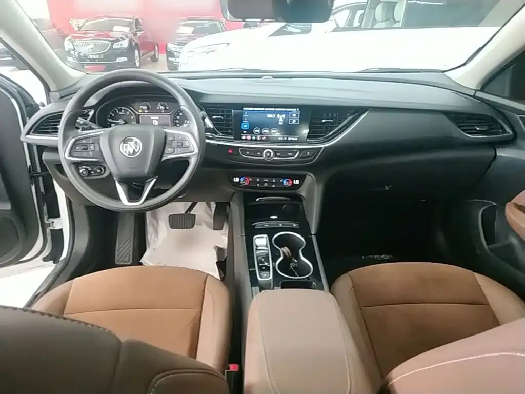 Buick Regal — фото 8