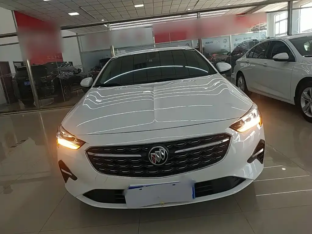 Buick Regal — фото 7