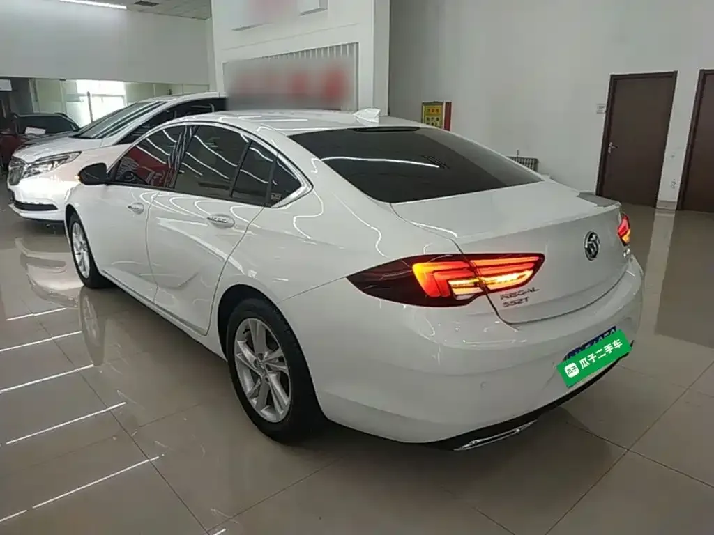 Buick Regal — фото 3