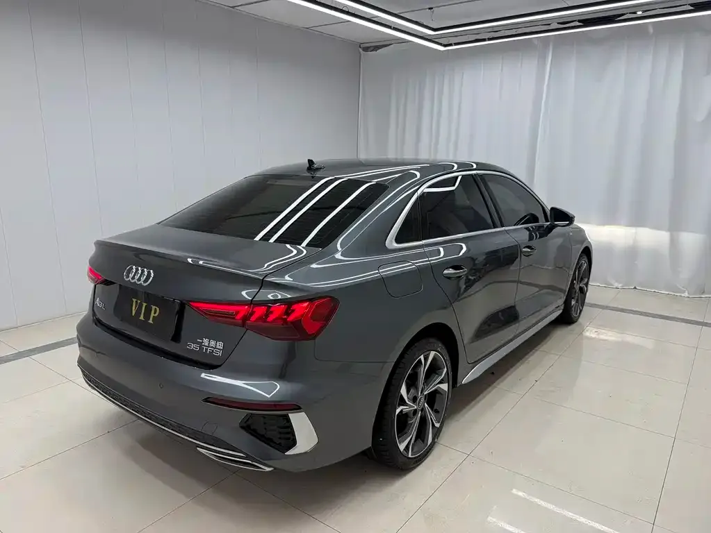 Audi A3 — фото 8