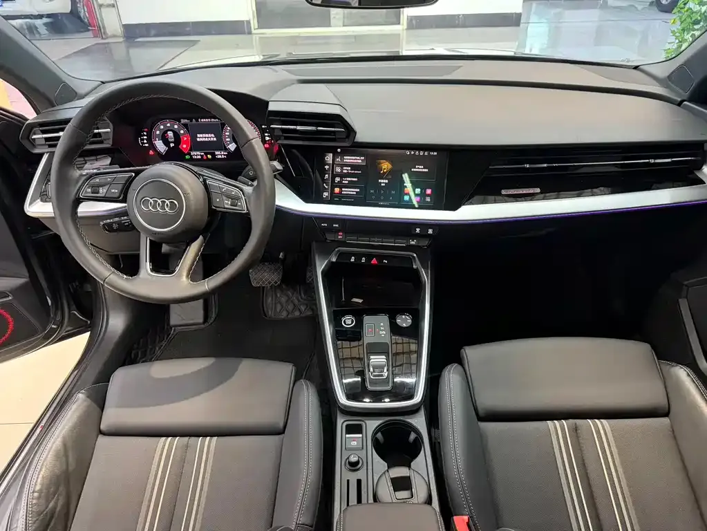 Audi A3 — фото 8