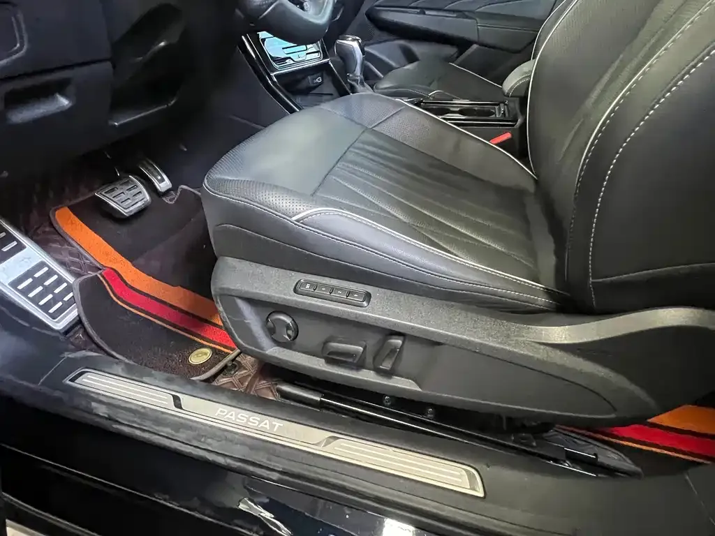 Volkswagen Passat — фото 8