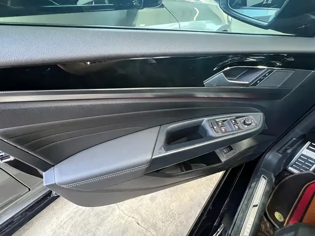 Volkswagen Passat — фото 2