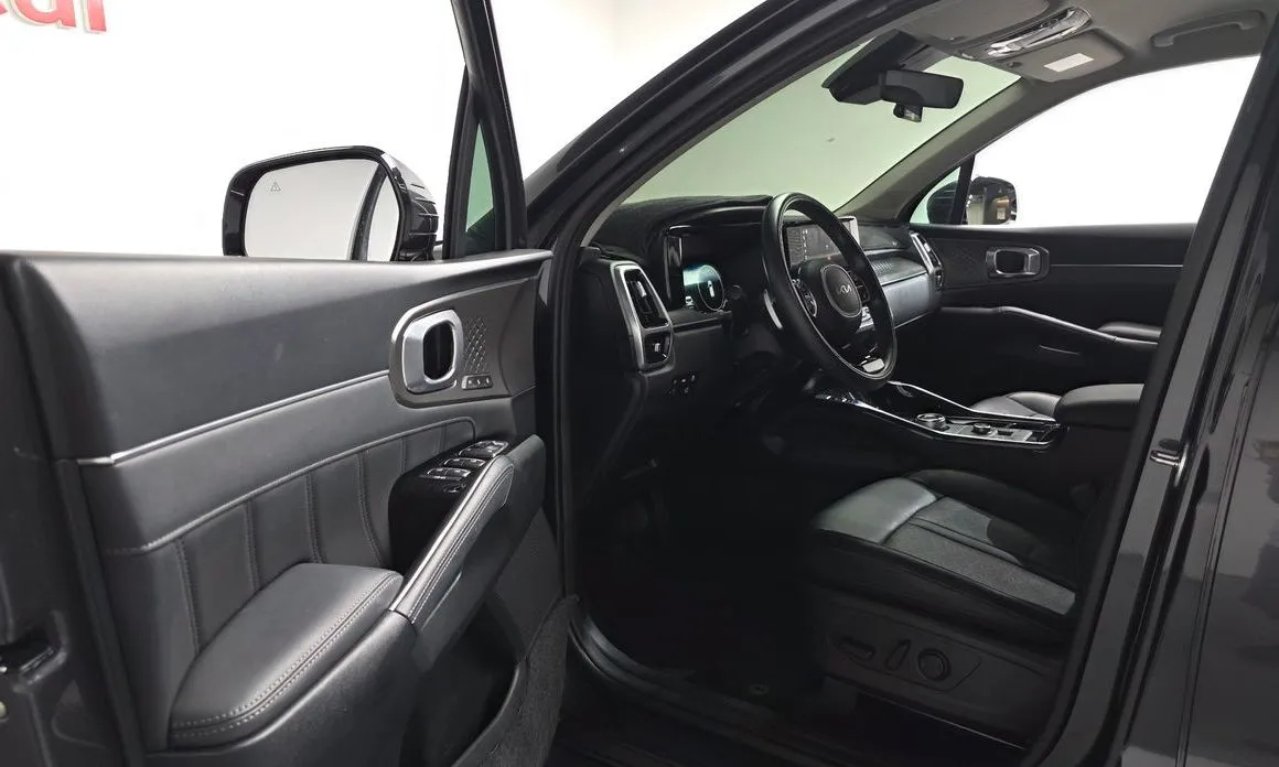 Kia Sorento — фото 5
