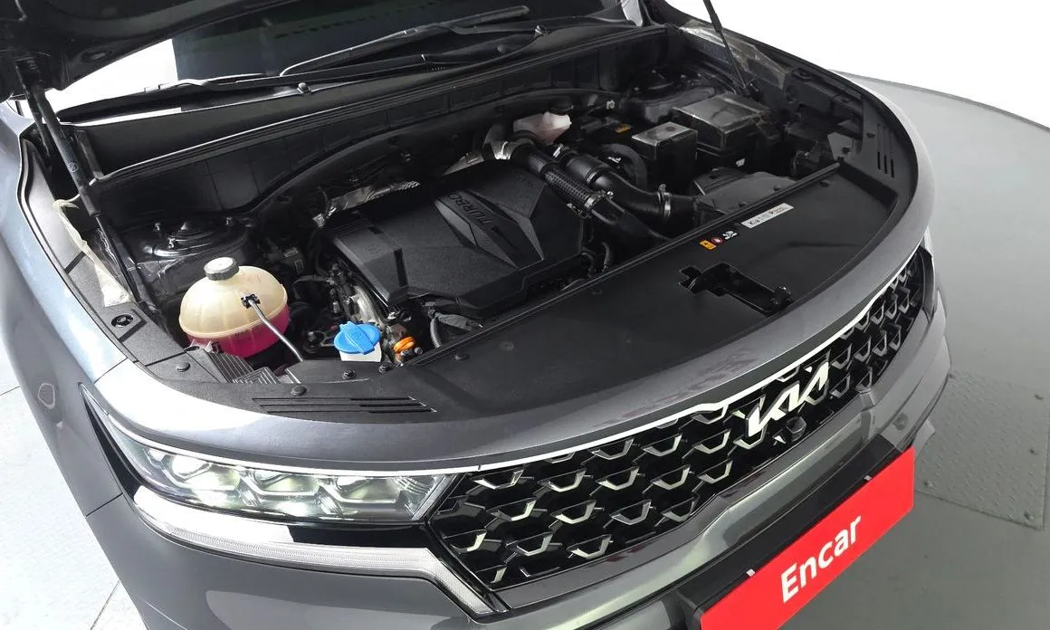 Kia Sorento — фото 10