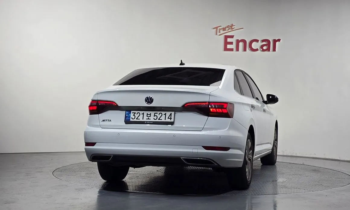 Volkswagen Jetta 2021 из KR, фото 5
