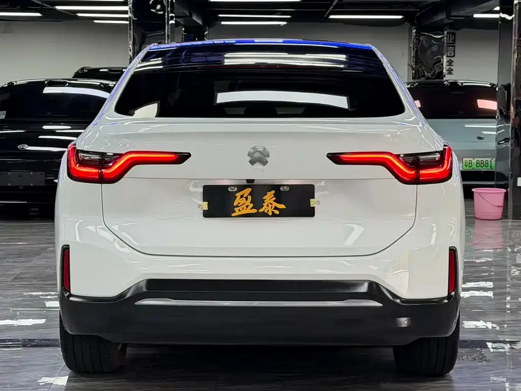 NIO EC6 — фото 5