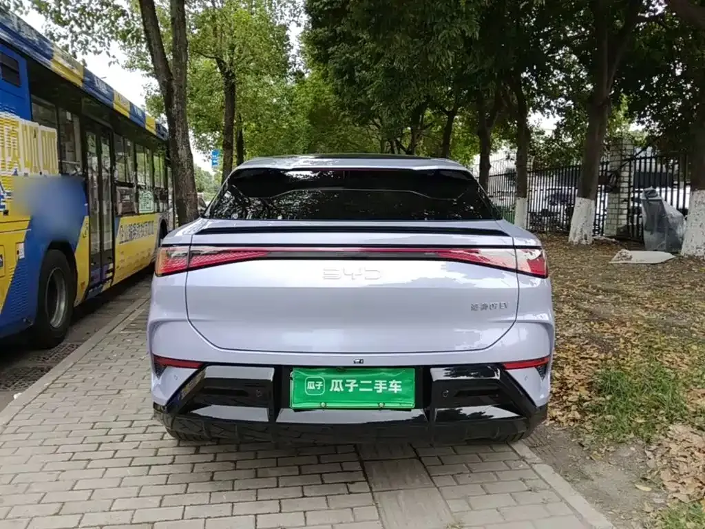 BYD Seal 07 EV — фото 3