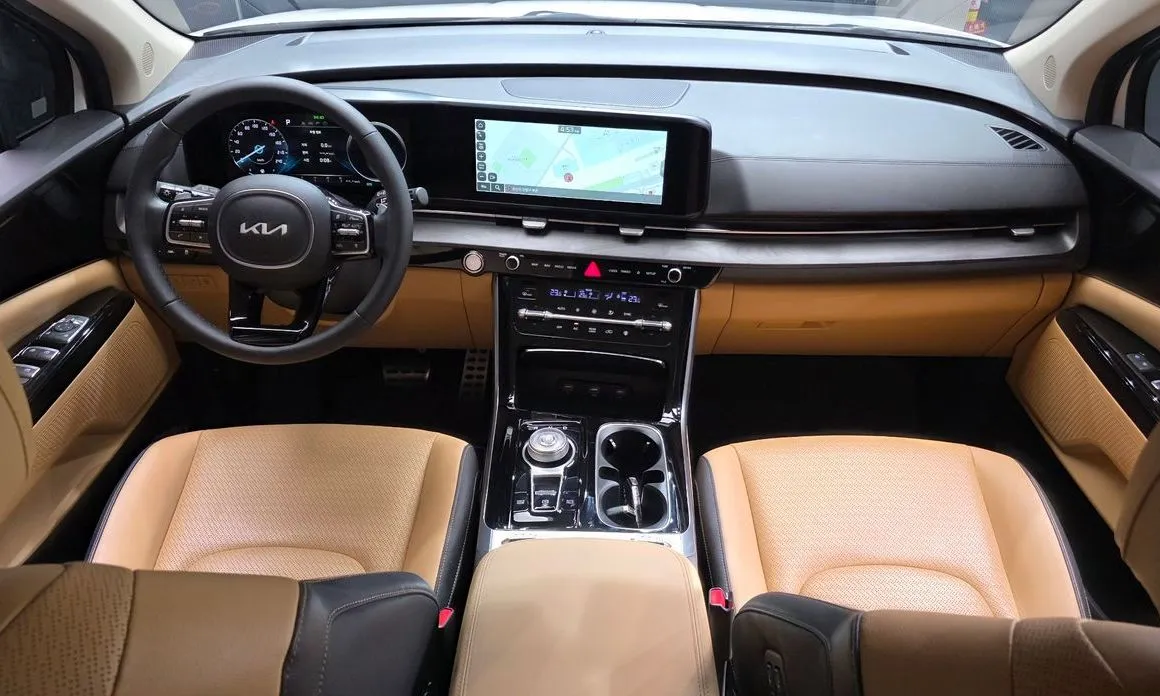 Kia Carnival — фото 2