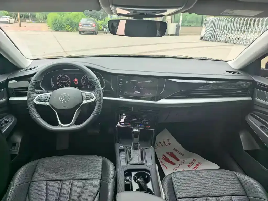 Volkswagen Passat — фото 4