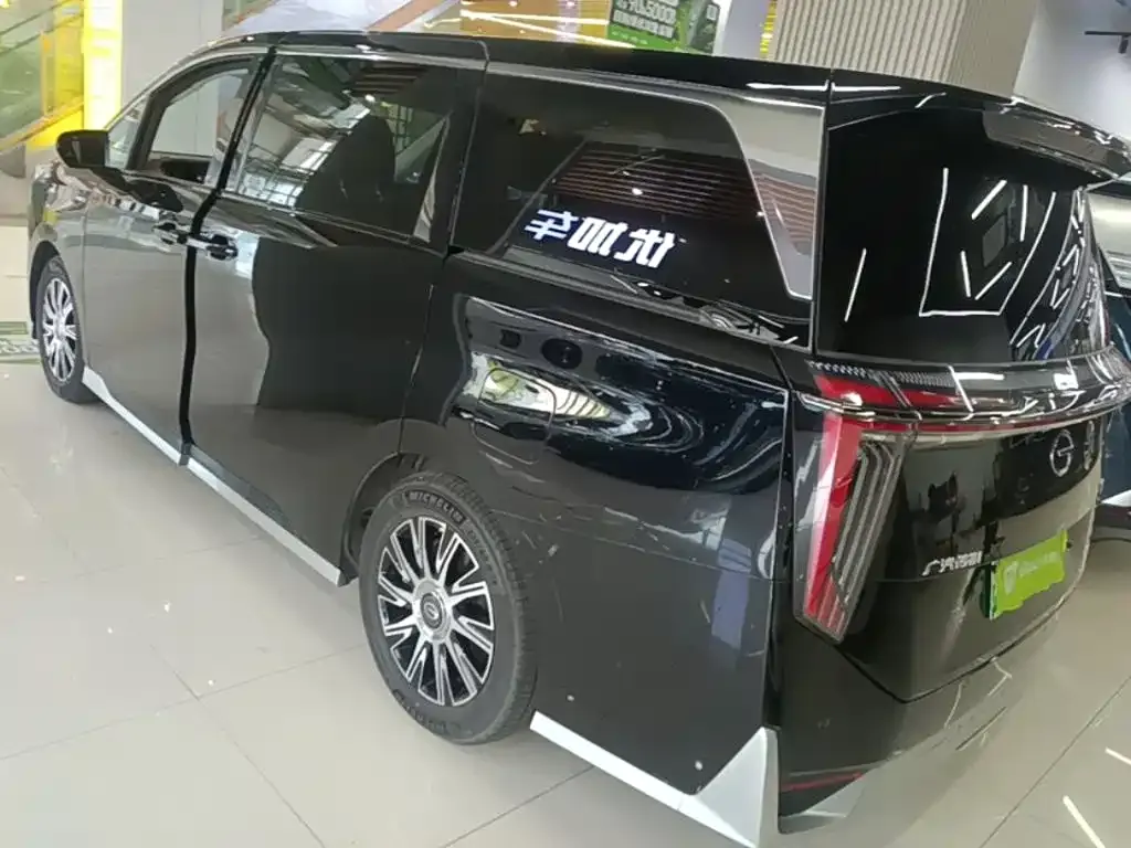 GAC Motor Trumpchi E9 — фото 10