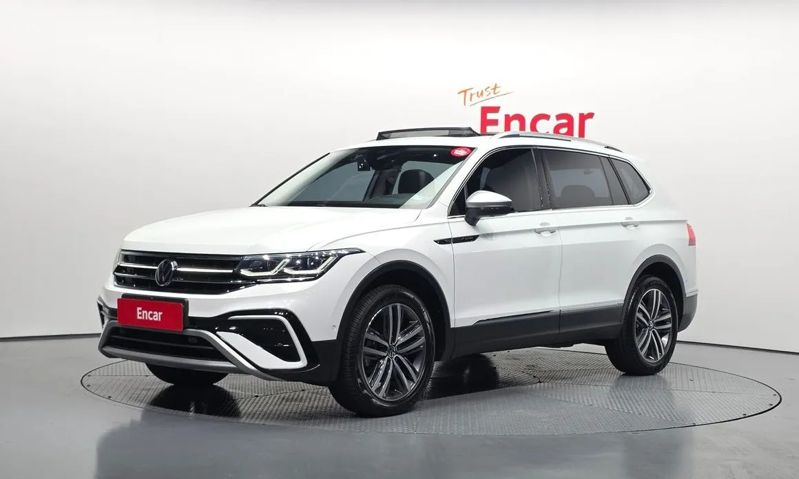 Volkswagen Tiguan — фото 1