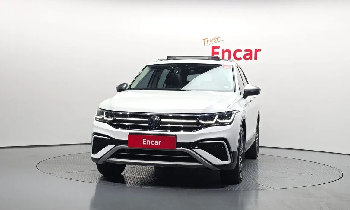 Volkswagen Tiguan — фото 2