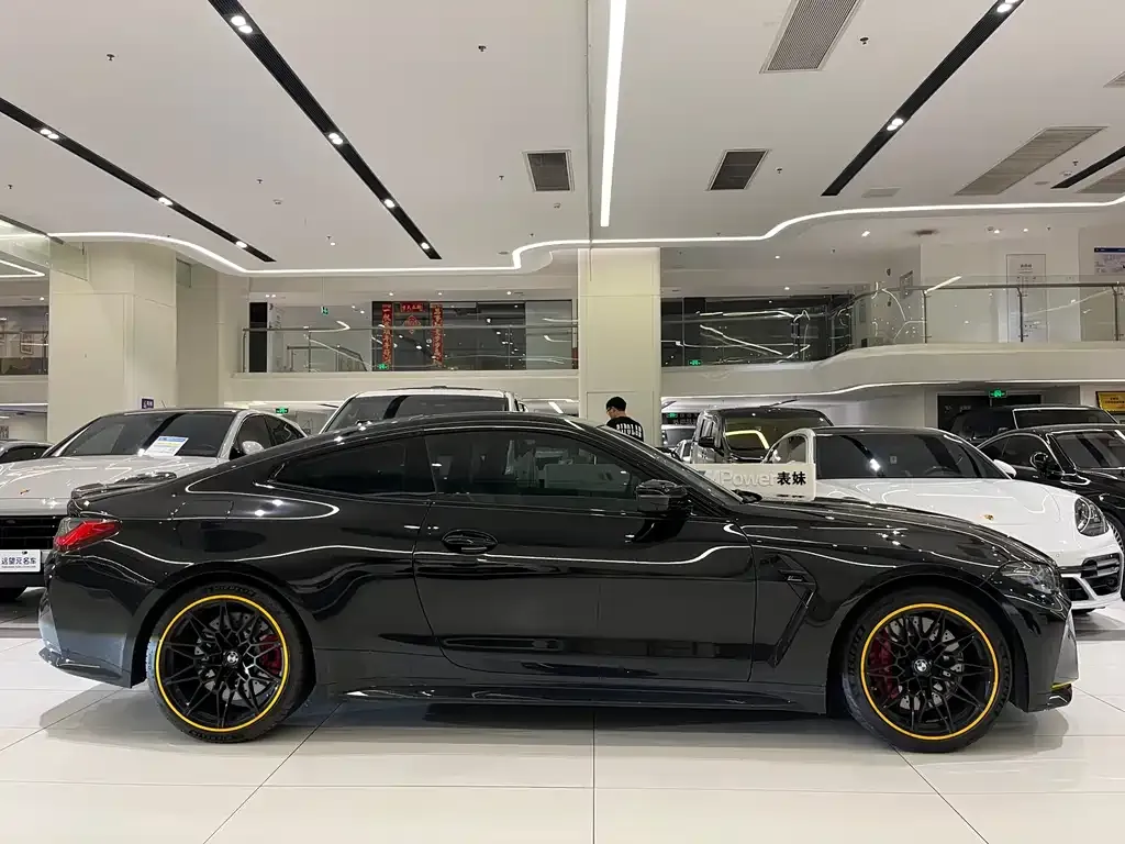 BMW M4 — фото 5