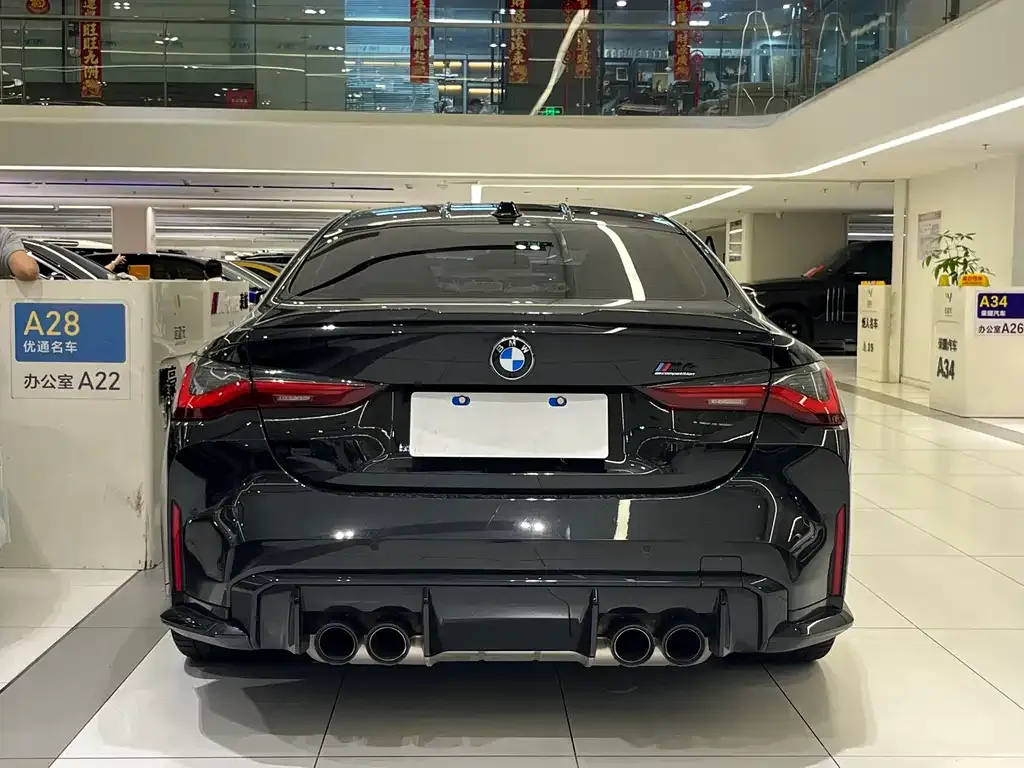 BMW M4 — фото 8