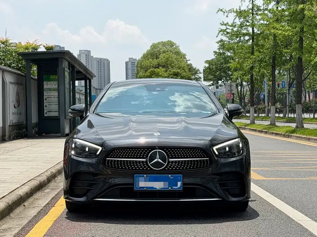 Mercedes-Benz E-Class (Import) — фото 4