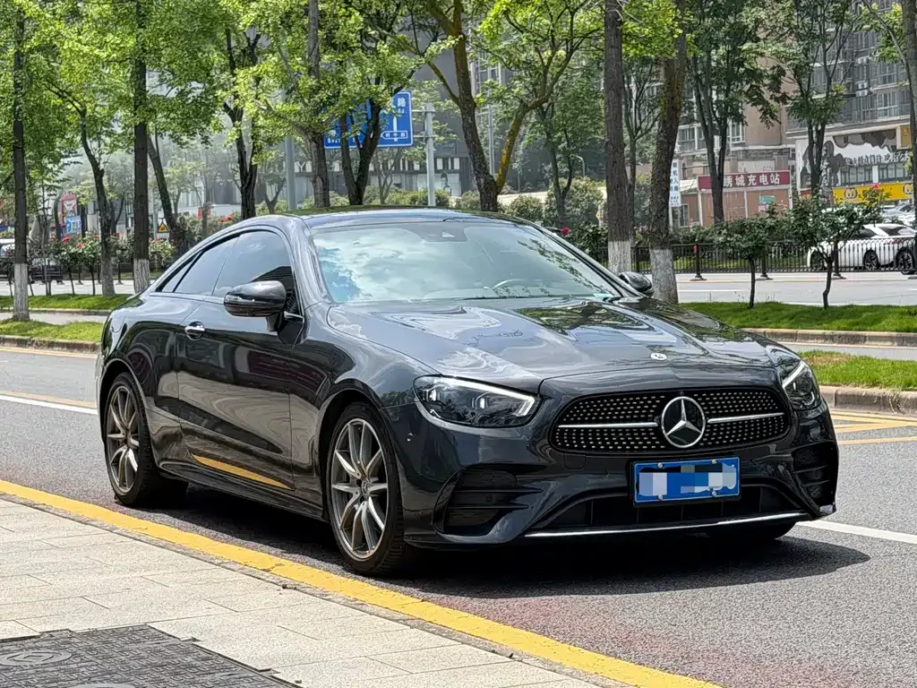 Mercedes-Benz E-Class (Import) — фото 9