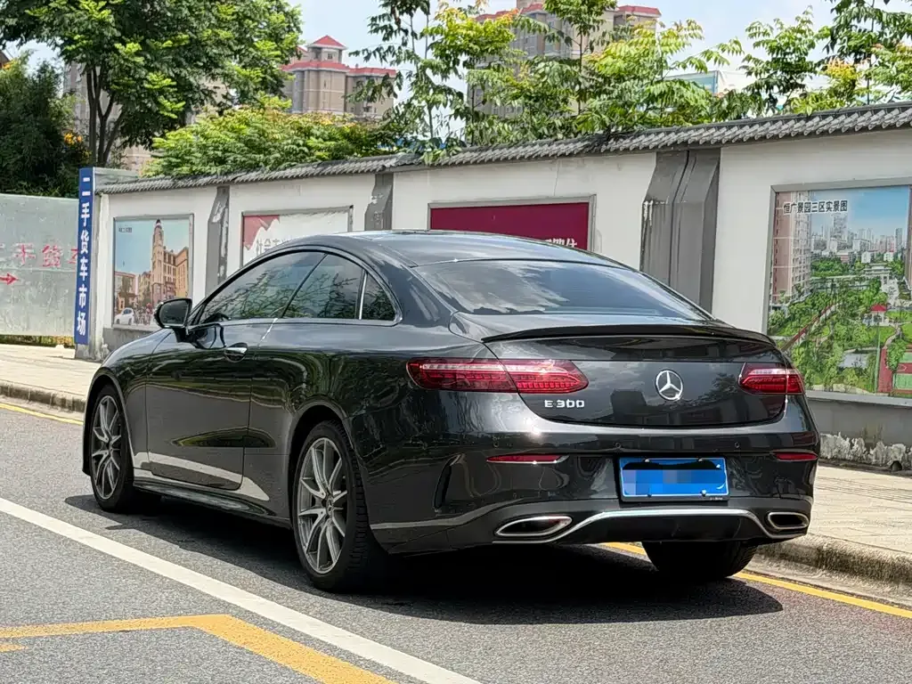 Mercedes-Benz E-Class (Import) — фото 5
