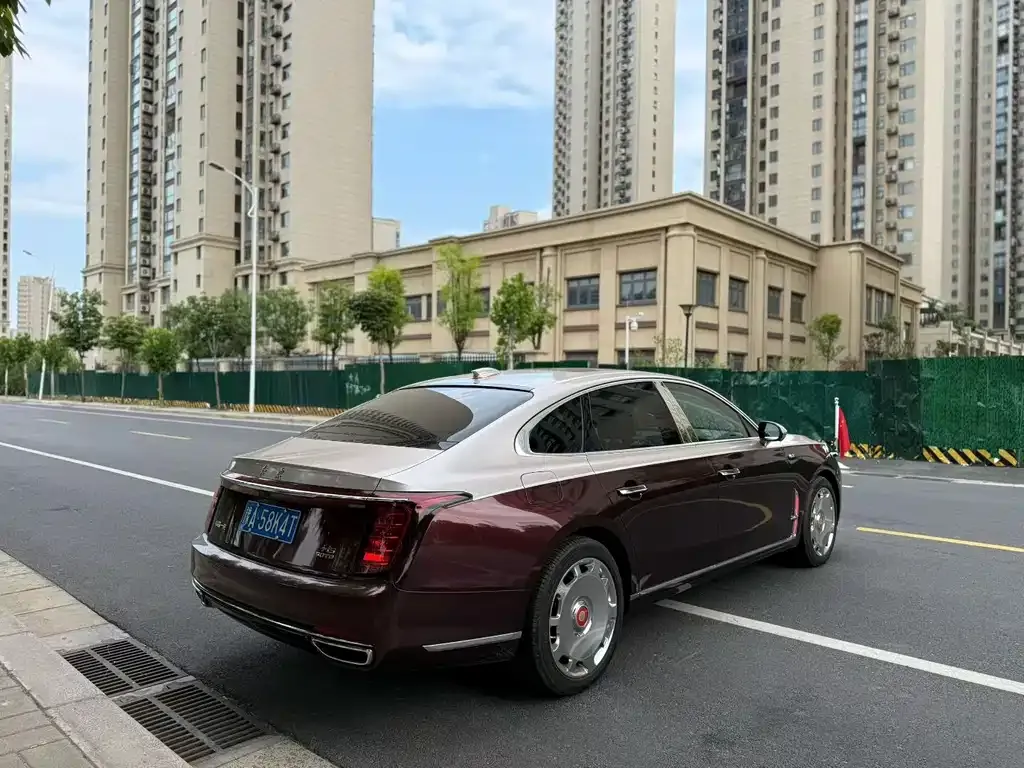 Hongqi H9 — фото 2