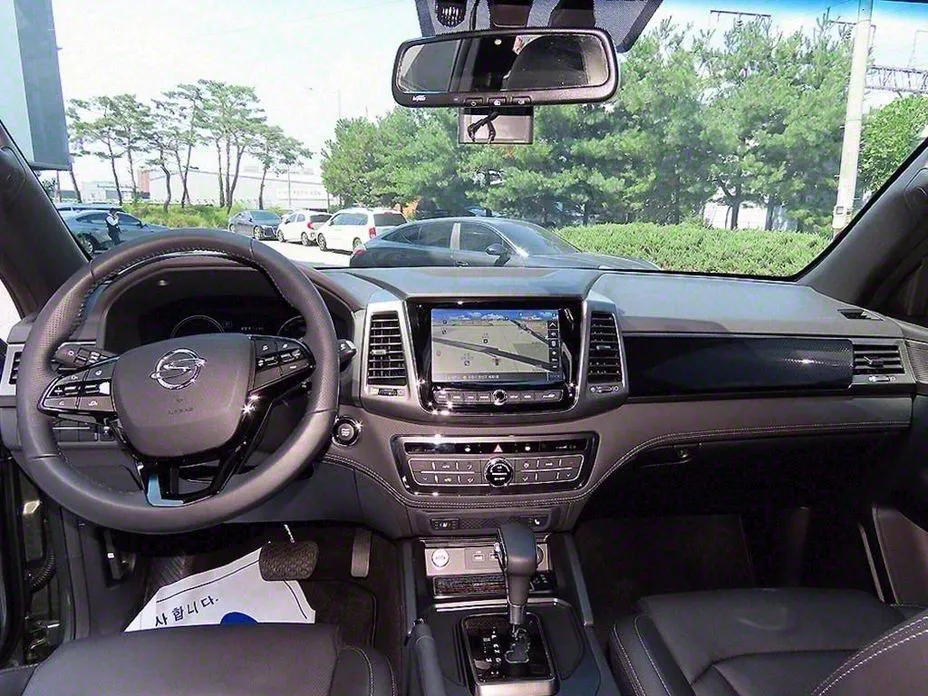KG Mobility (Ssangyong) Rexton — фото 3