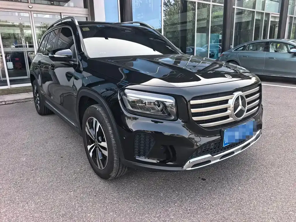 Mercedes-Benz GLB — фото 5