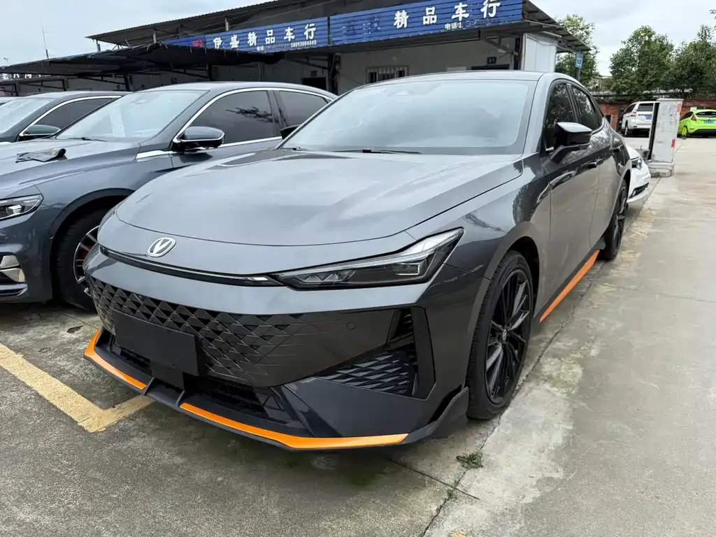 Changan UNI-V
