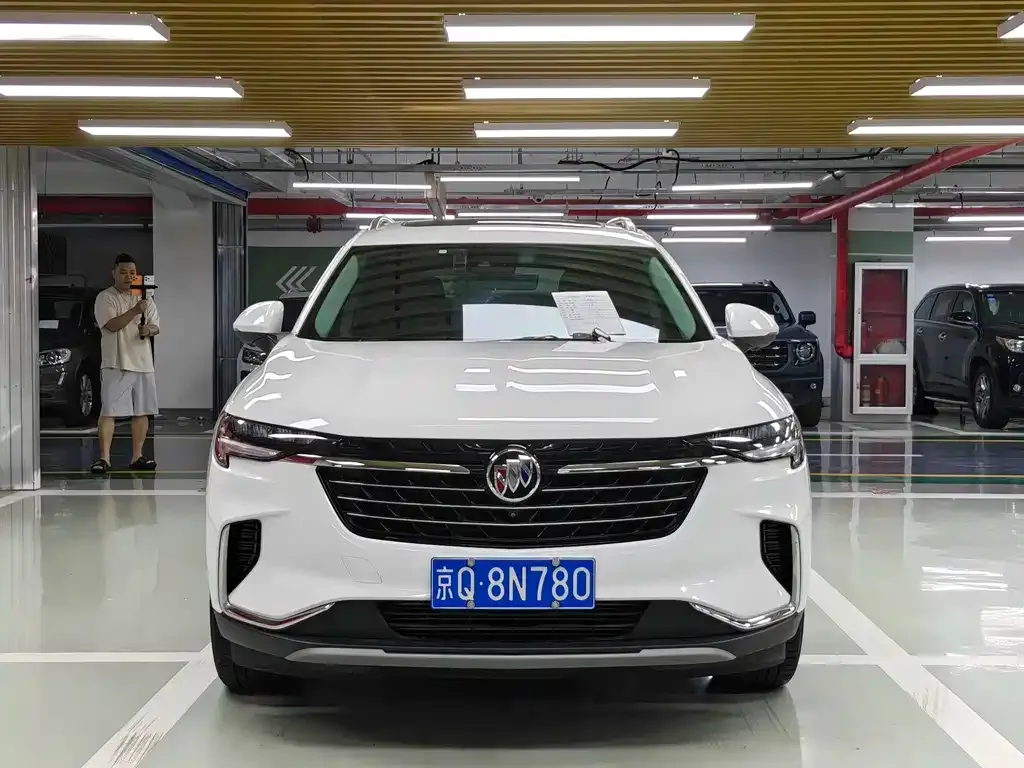 Buick Envision Plus — фото 4