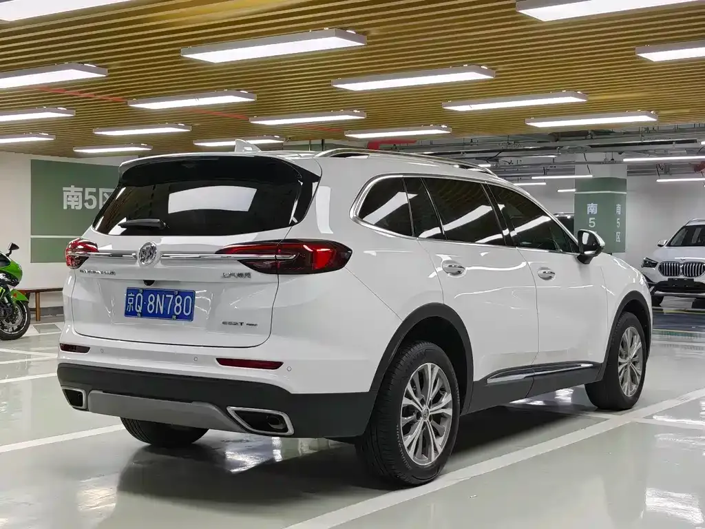 Buick Envision Plus — фото 9