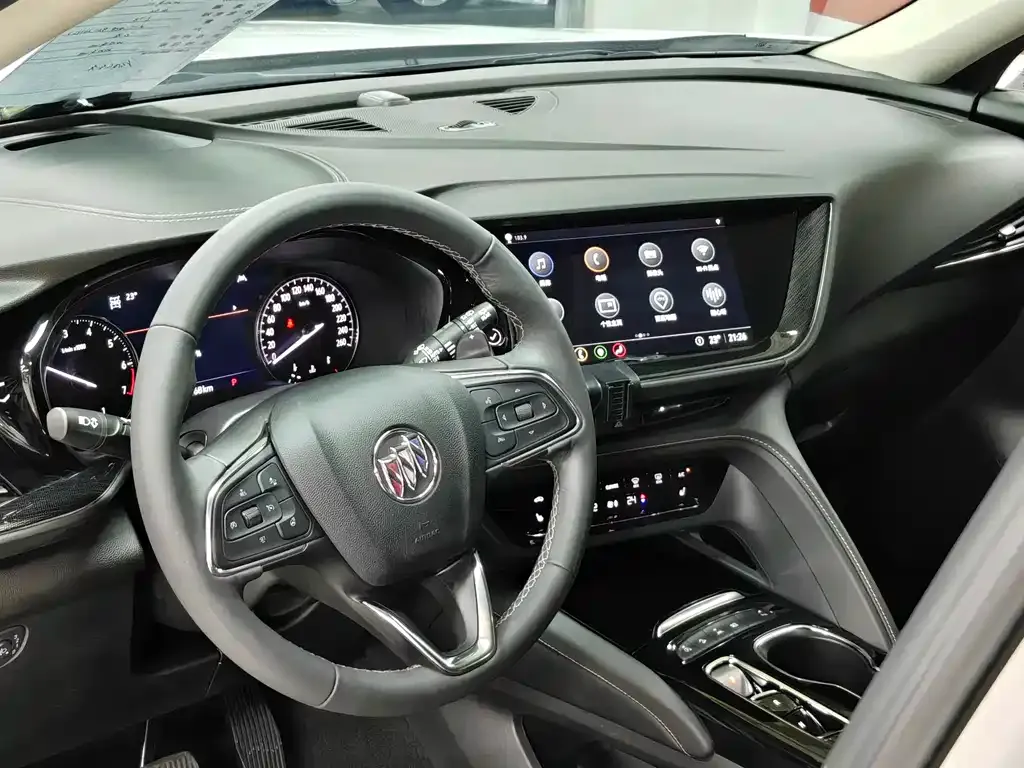 Buick Envision Plus — фото 7