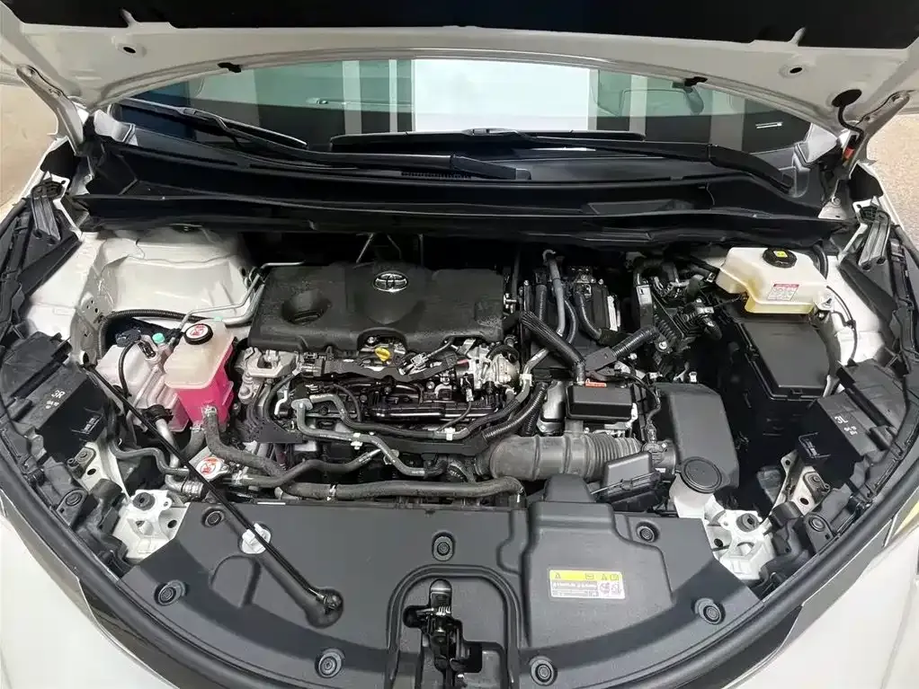 Toyota Granvia — фото 7