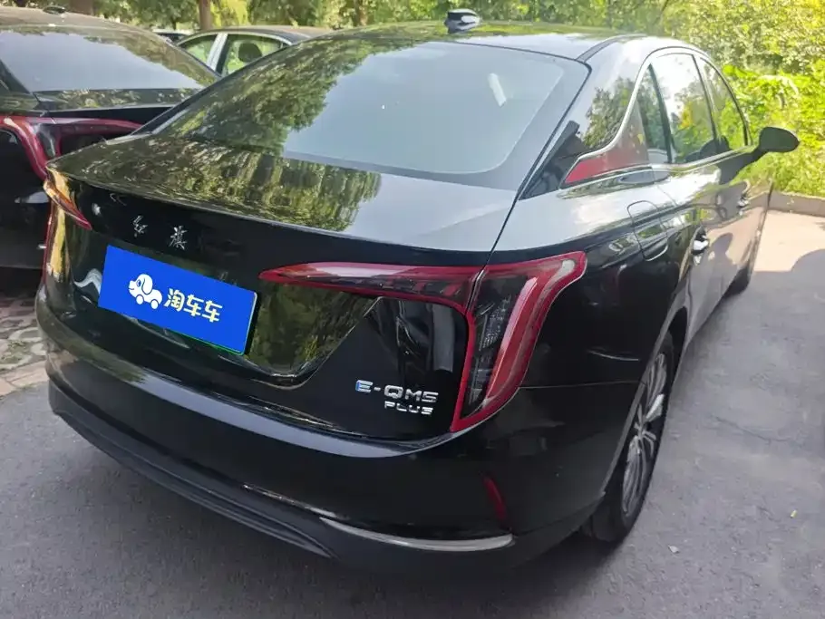 Hongqi E-QM5 — фото 7