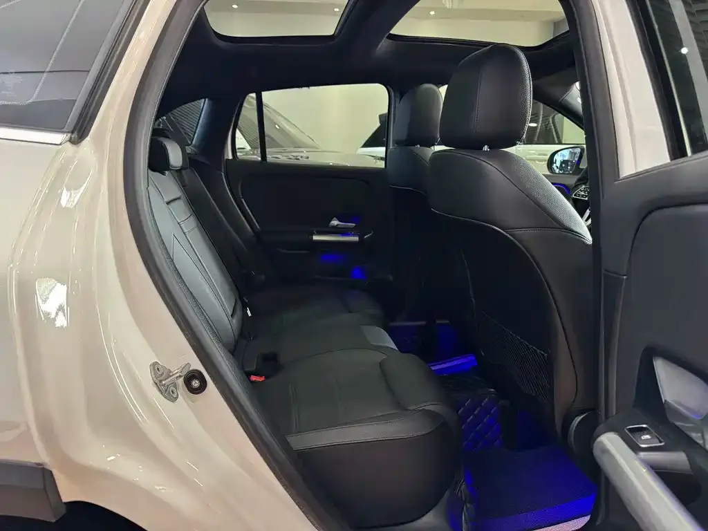 Mercedes-Benz GLA — фото 2