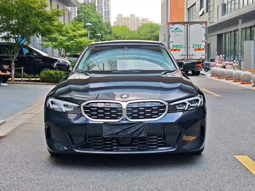 BMW 3 Series — фото 9