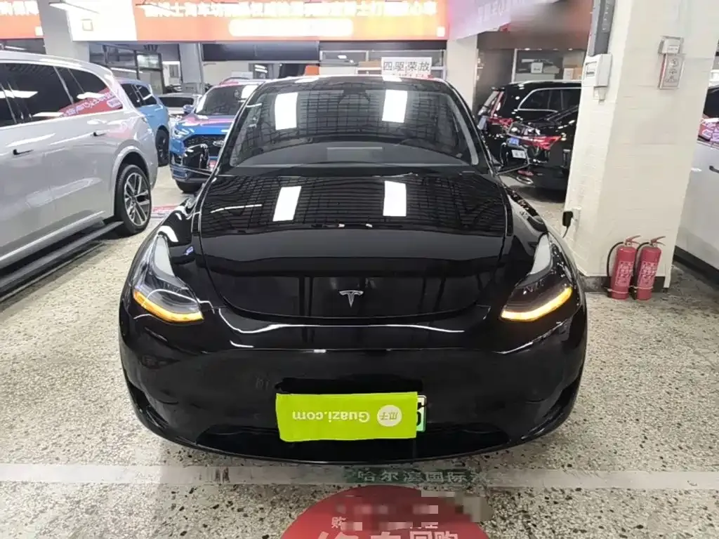 Tesla Model Y — фото 7