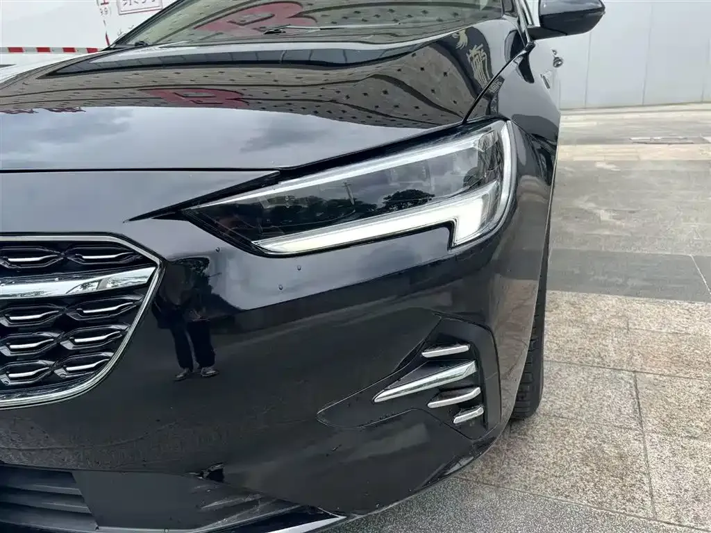 Buick Regal — фото 5