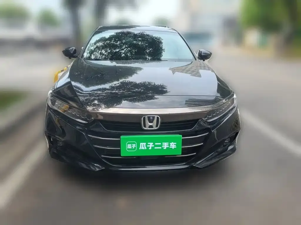 Honda Accord — фото 3