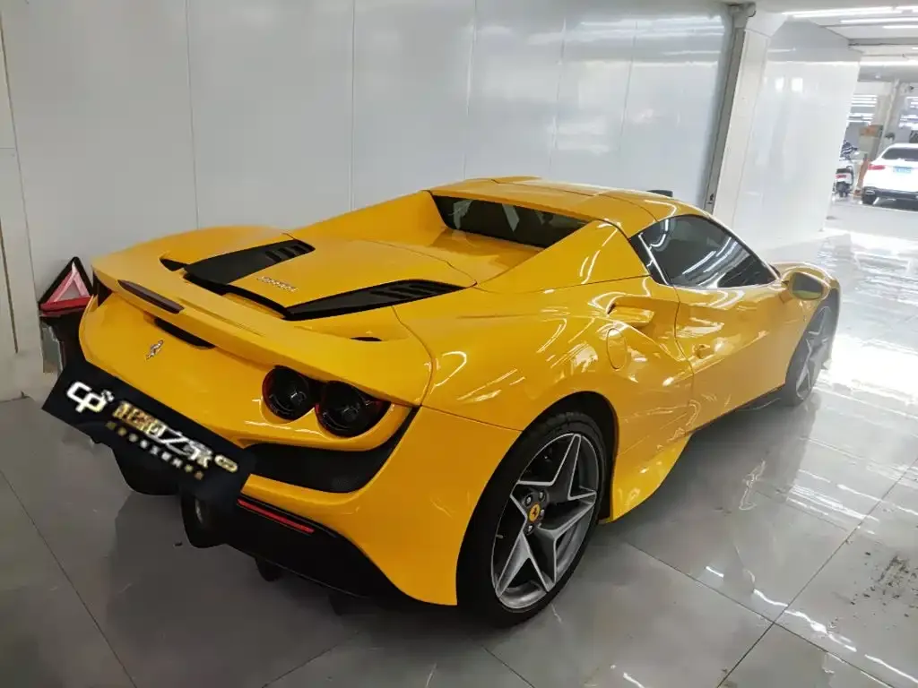 Ferrari F8 — фото 2