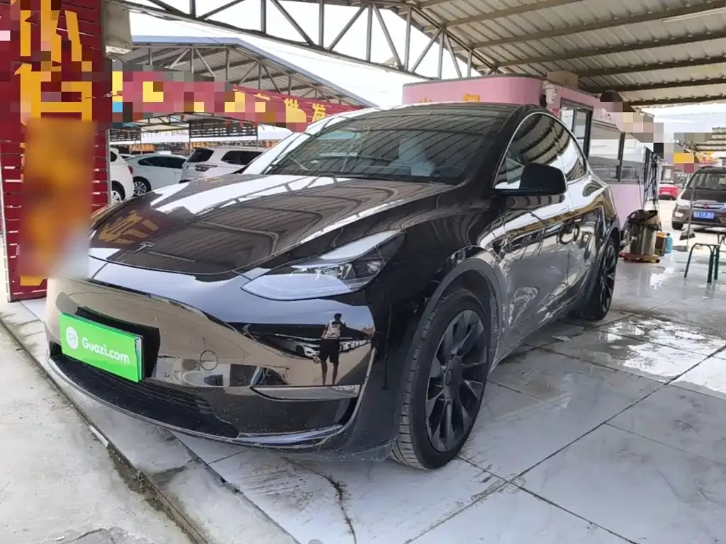 Tesla Model Y — фото 3