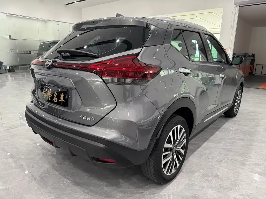 Nissan Kicks — фото 8