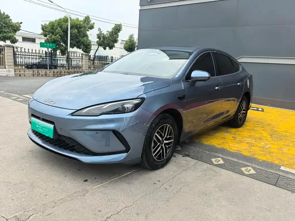 BYD Seal 05 DM-i — фото 1