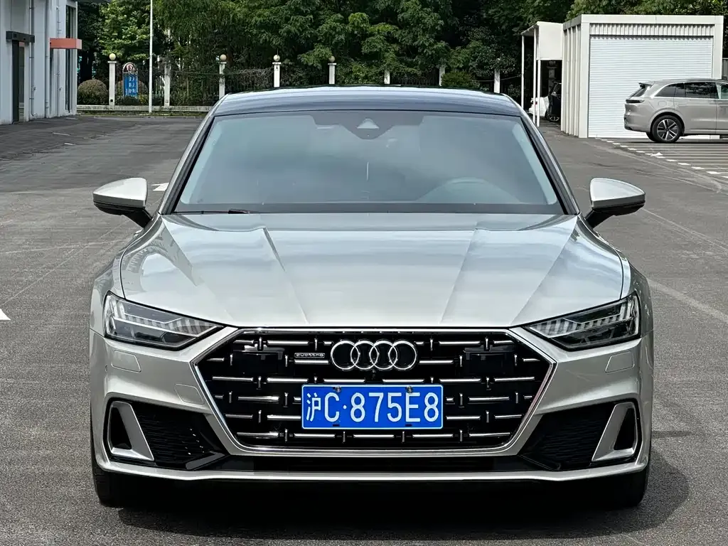 Audi A7L — фото 9