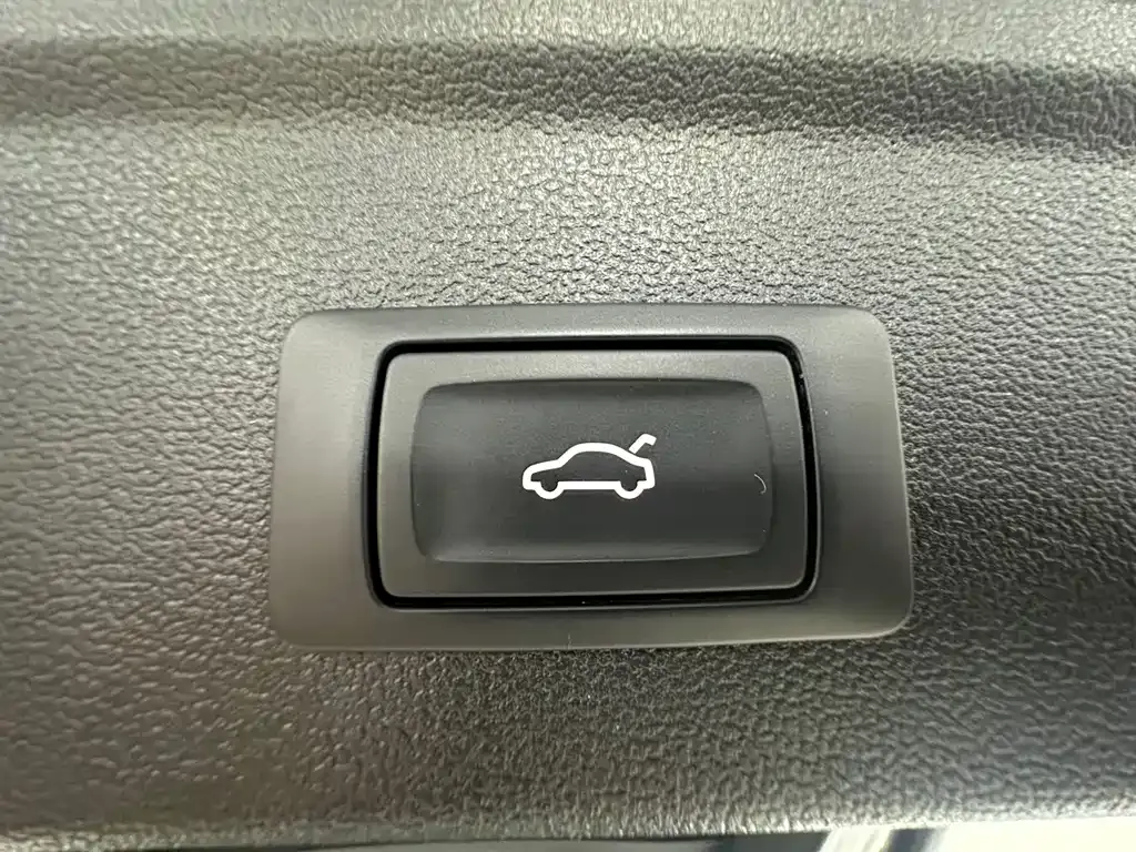 Audi A3 — фото 9