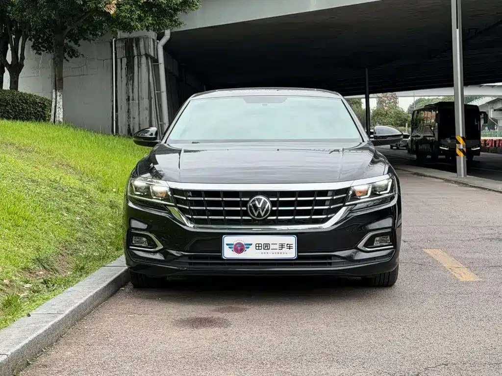 Volkswagen Passat 2022 из CN, фото 3