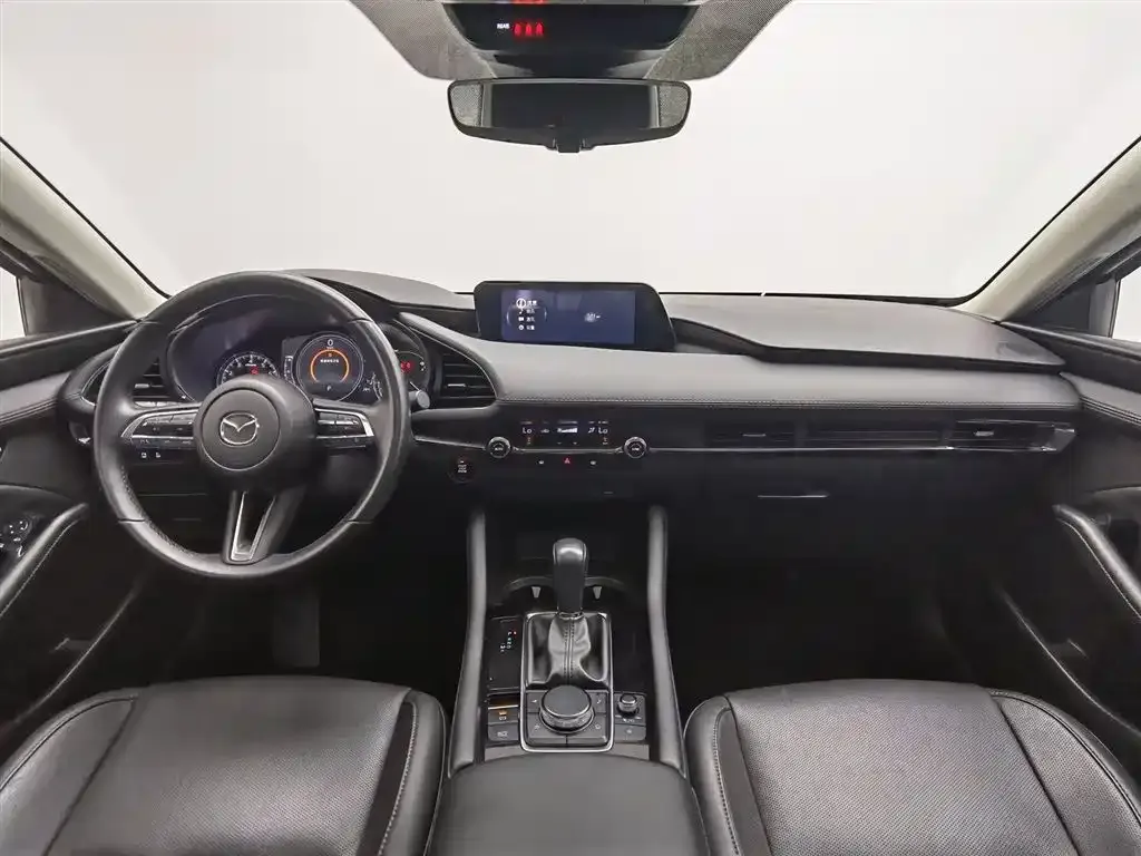 Mazda 3 Axela 2023 из CN, фото 6